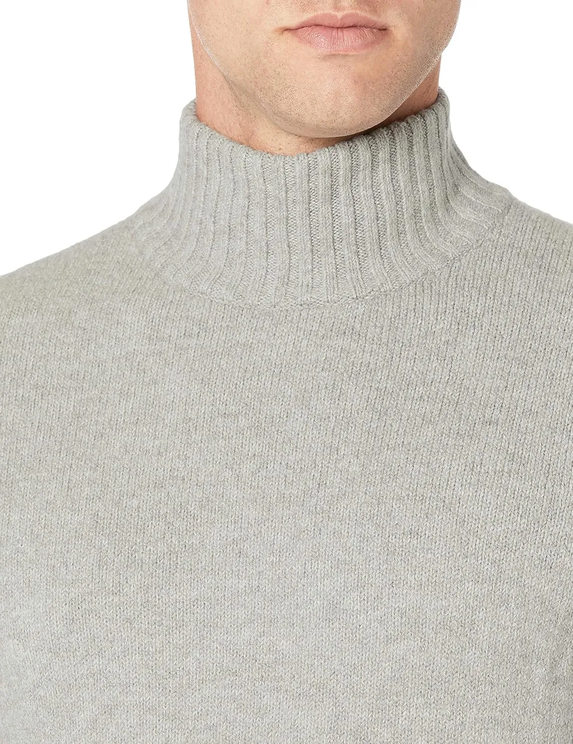 Amazon Essentials Men's Long-Sleeve Soft Touch Turtleneck Sweater