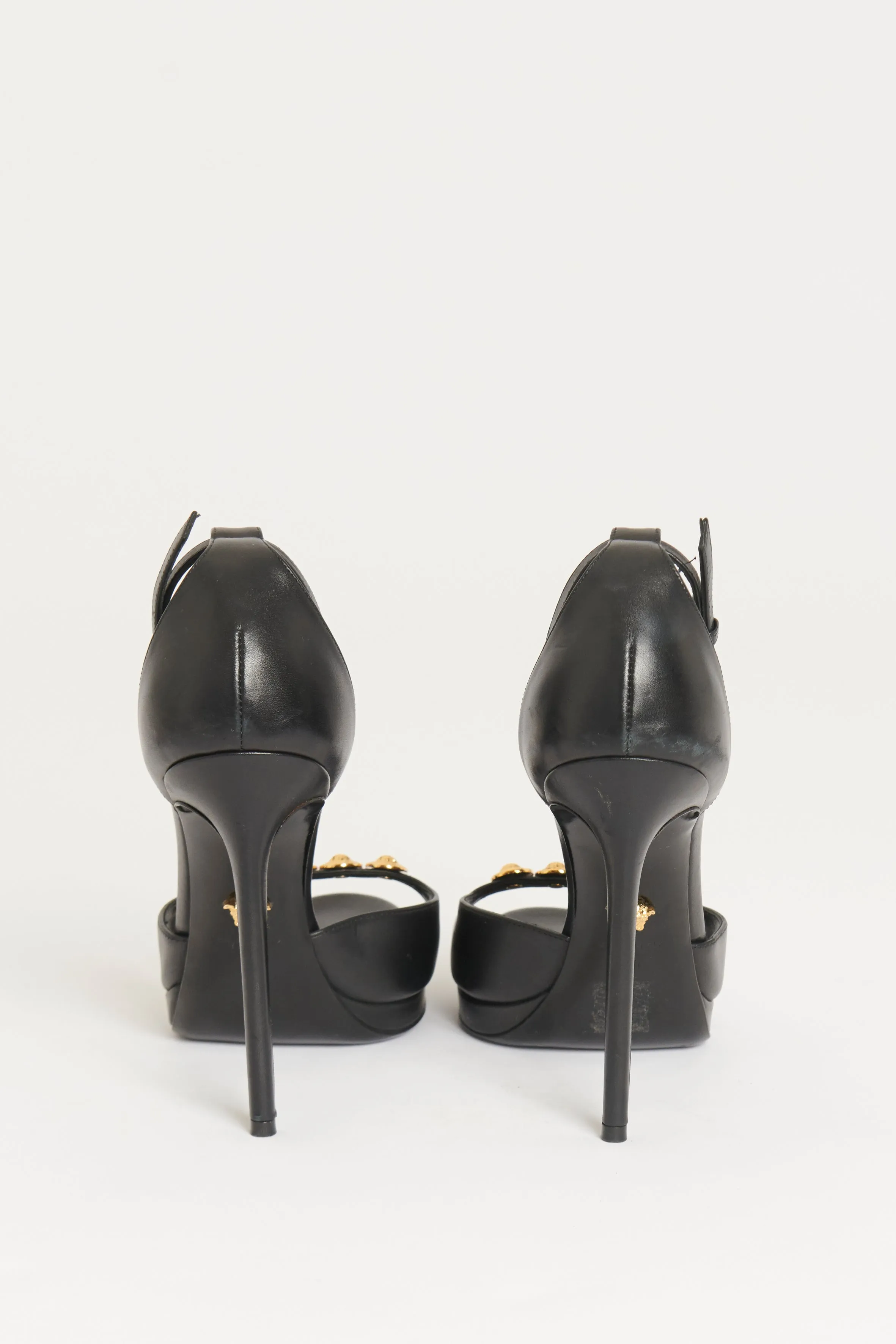 Black Leather Medusa Gold Stud Preowned Heel