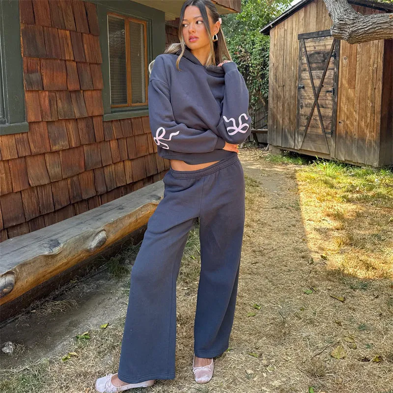 Christmas Specials 46% offWomen's Bow-Trim Hoodie Set