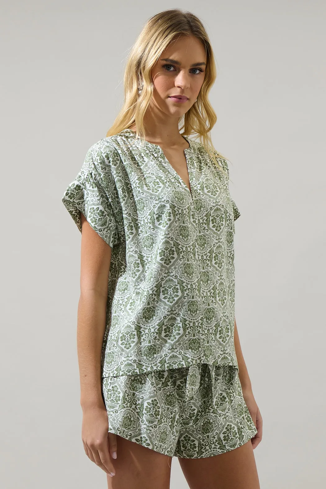 Estrada Floral Miah Split Neck Blouse