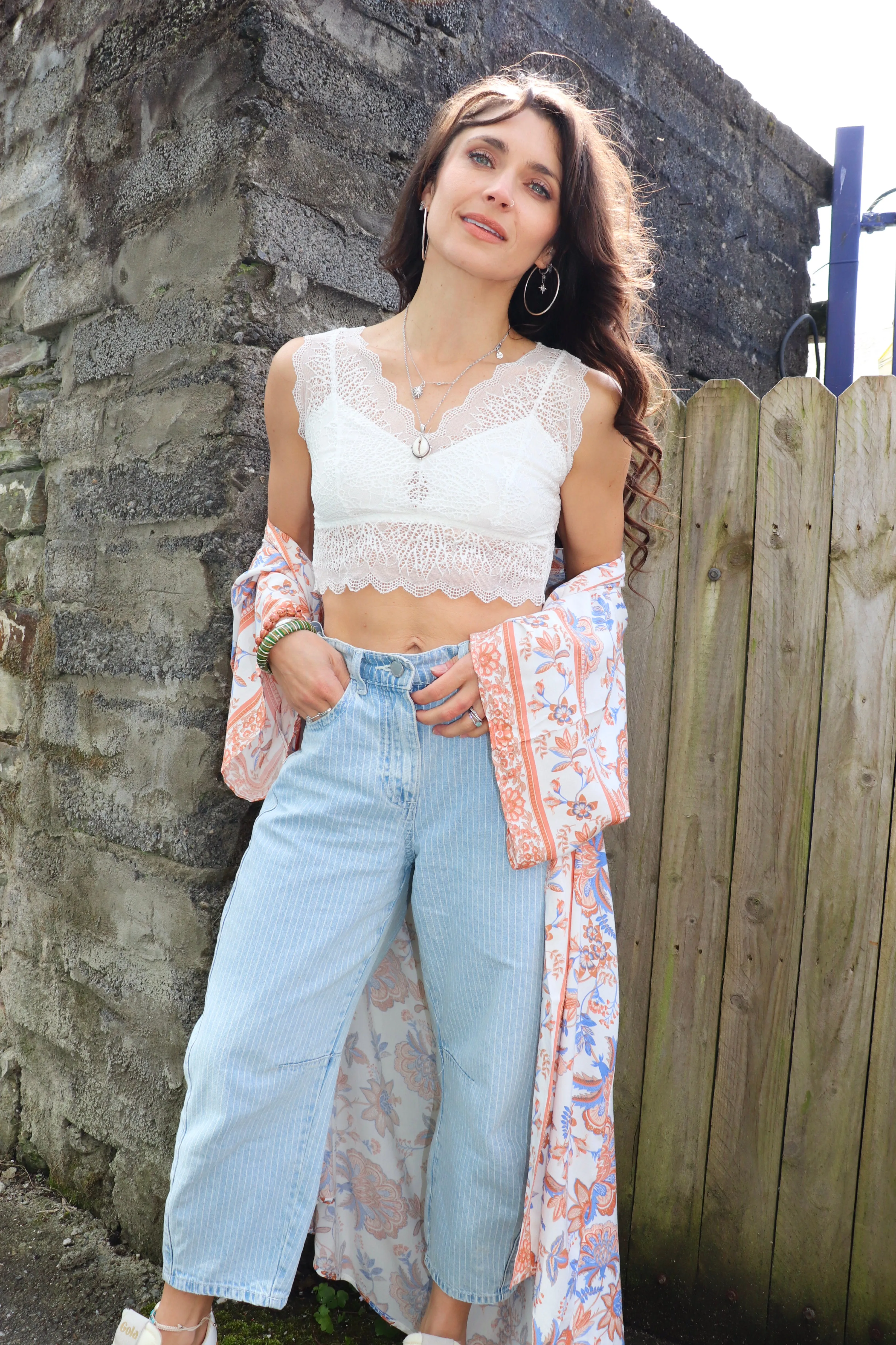 Lace balcony bralette (White)