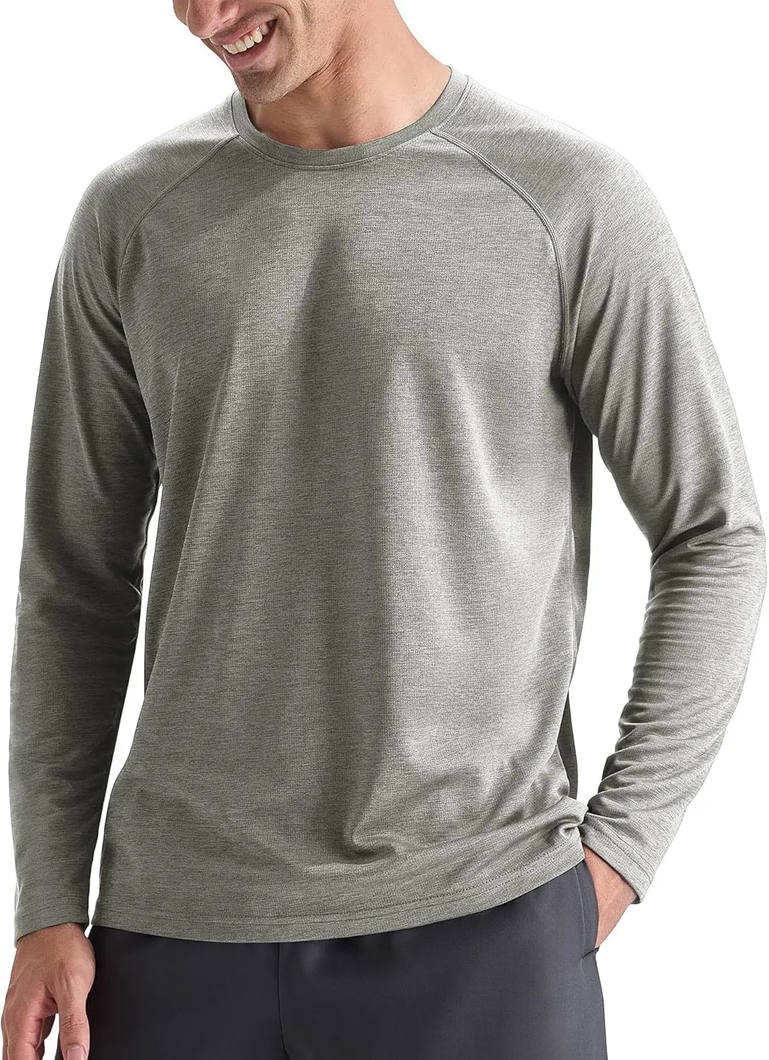 Men's Active Casual Long Sleeve Shirts Lightweight Dry Fit Workout Running Athletic Comfortable T-Shirts