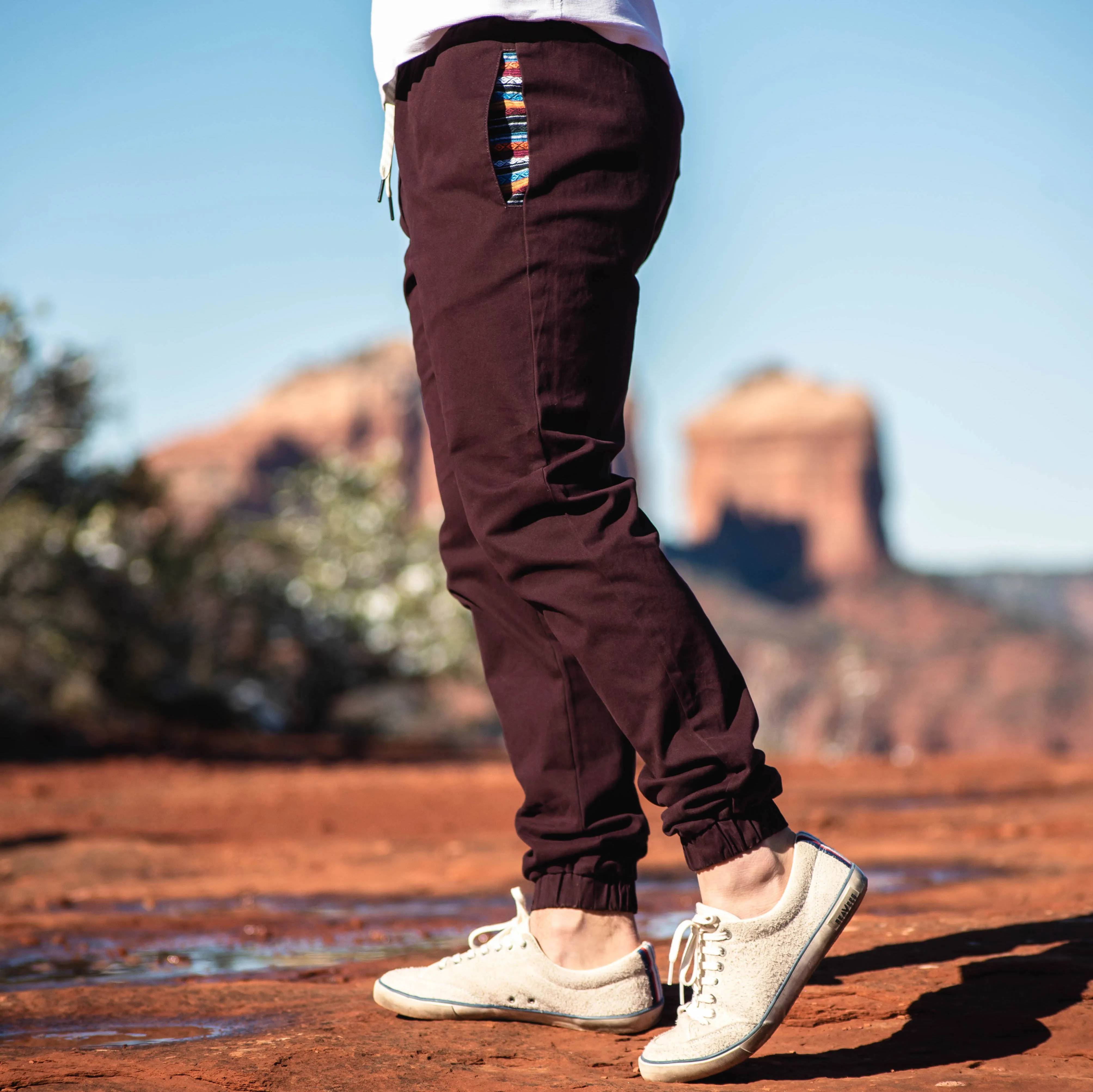 Rambler Jogger (Casual Stretch) - Merlot