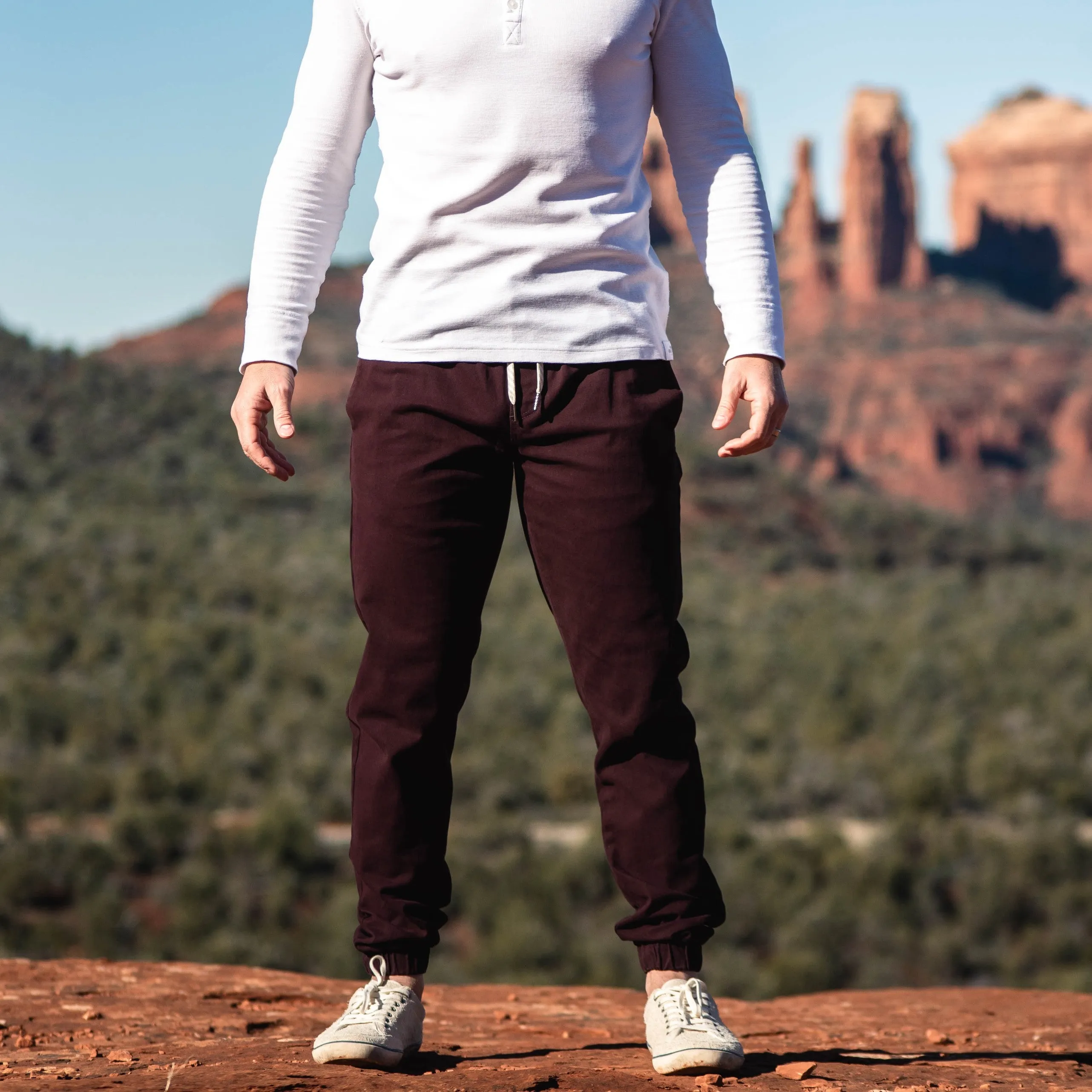 Rambler Jogger (Casual Stretch) - Merlot