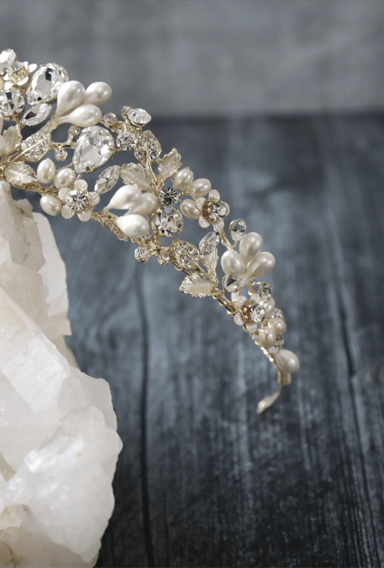 RANIER Crystal and Freshwater Pearl Bridal Tiara
