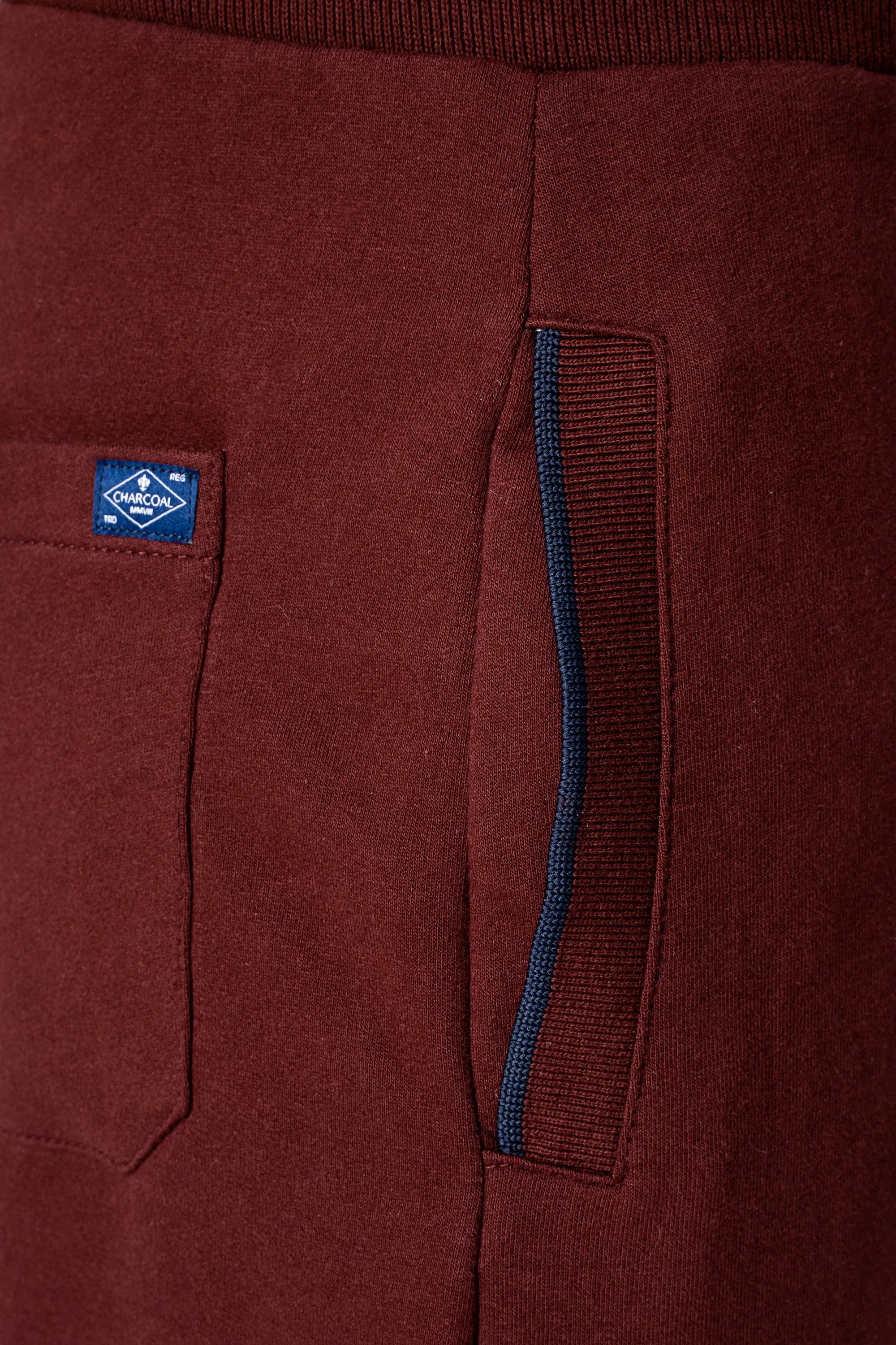 SIGNATURE TIPPING JOGGER TROUSER MAROON